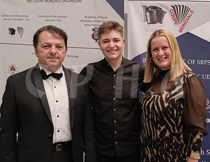 ISTOČNO SARAJEVO, SEPTEMBER 27 /SRNA/ – Konstantin Ryabin from Russia is the winner of this year’s World Accordion Cup, taking first place in the most prestigious category and thus earning the title of world champion in Istočno Sarajevo.
