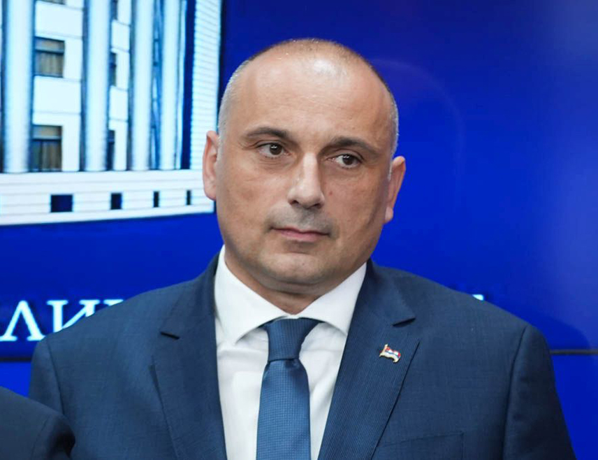 БАЊАЛУКА, 29. СЕПТЕМБРА /СРНА/ - Предсједник НПС-а Дарко Бањац изјавио је Срни да ће ова странка, заједно са ДНС-ом, подржати кандидата СНСД-а за предсједника Републике Српске на предстојећим пријевременим изборима.