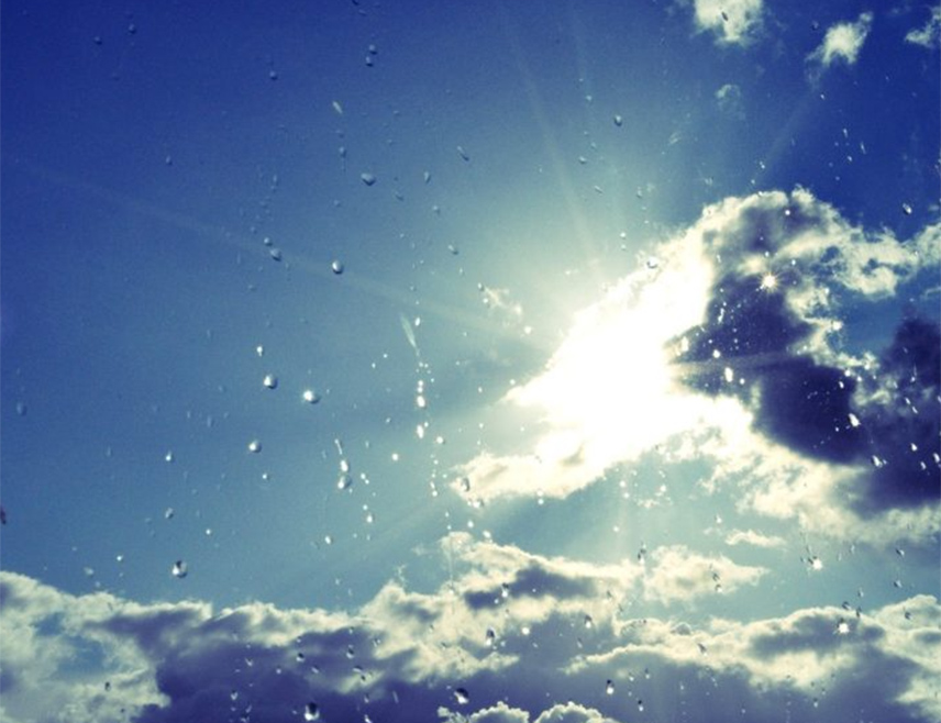 БИЈЕЉИНА, 30. СЕПТЕМБРА /СРНА/ - У Републици Српској и Федерацији БиХ данас ће преовладавати умјерено до претежно облачно вријеме, које ће на сјеверозападу послије подне донијети кишу и пљускове.