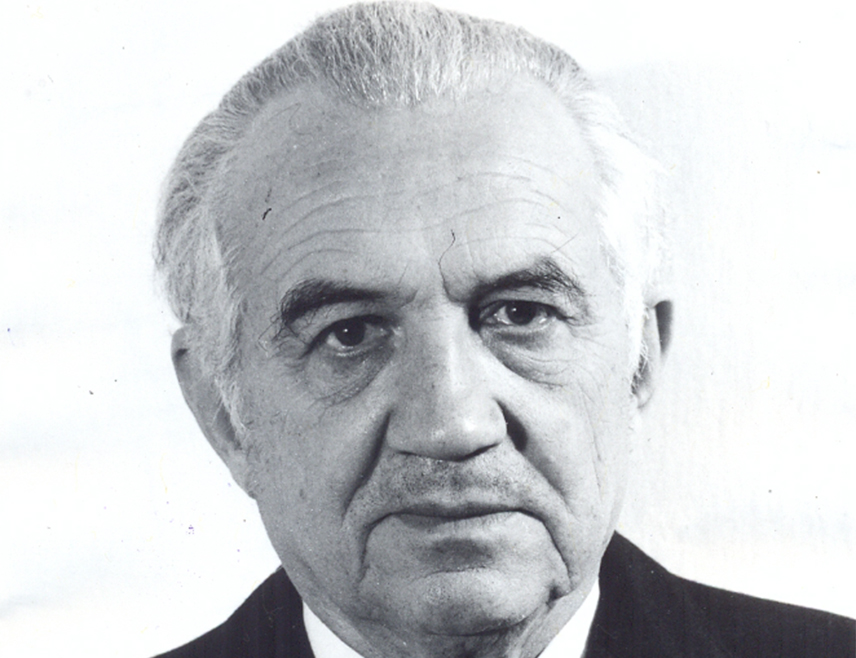 БИЈЕЉИНА, 2. ОКТОБРА /СРНА/ - Велибор Глигорић /1899-1977/, предсједник Српске академије наука и уметности /САНУ/, књижевни и позоришни критичар, универзитетски професор и уредник, умро је 3. октобра 1977. године.