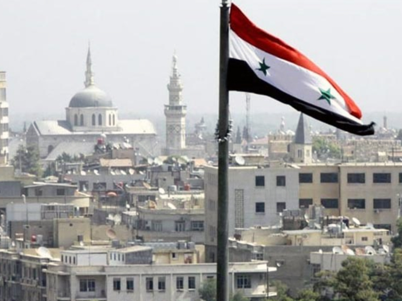 ДАМАСК, 7. ОКТОБРА /СРНА - РИА Новости/ - Сиријски министар одбране Мурхаф Абу Касра саопштио је да је са комнандантом курдских јединица Сиријских демократских снага Мазлумом Абдијем постигао споразум о потпуном примирју.