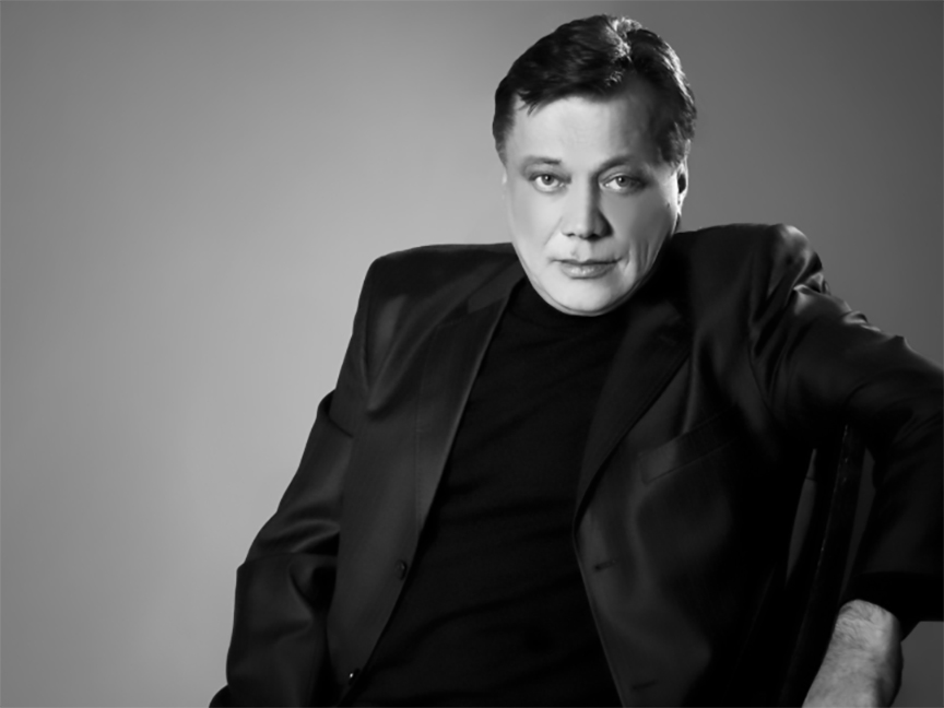 БИЈЕЉИНА, 7. ОКТОБРА /СРНА/ - Легендарни пјевач народне музике Халид Бешлић преминуо је данас у 72. години.