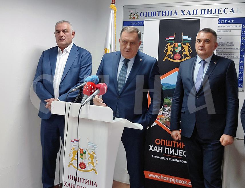HAN PIJESAK, OCTOBER 7 /SRNA/ – The President of Republika Srpska Milorad Dodik has said that the current BiH does not suit even the Muslims and that it would be better to part ways and remain good neighbors.