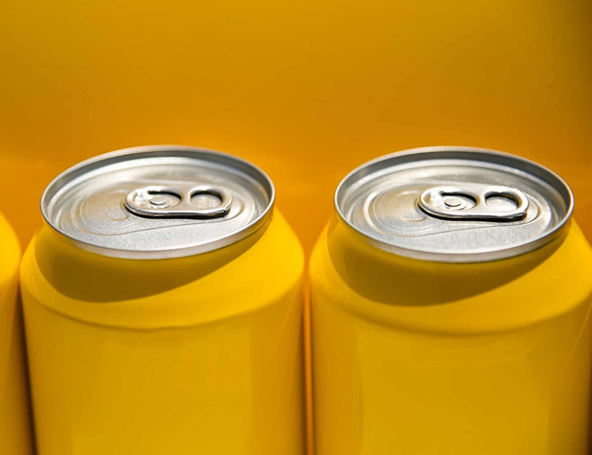 БЕРЛИН, 8. ОКТОБРА /СРНА/ - Конзумирање једне лименке дневно освјежавајућег пића са шећером или вјештачким заслађивачем може да повећа ризик од развоја болести јетре повезане са метаболичком дисфункцијом /МАСЛД/, показује нова велика студија.