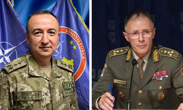 БЕОГРАД, 8. ОКТОБРА /СРНА/ - Начелник Генералштаба Војске Србије генерал Милан Мојсиловић обавио је хитан телефонски разговор са командантом Кфора генерал-мајором Озканом Улуташом и изразио оштар протест поводом наставка наоружавања такозваних косовских безбједносних снага турским дроновима.