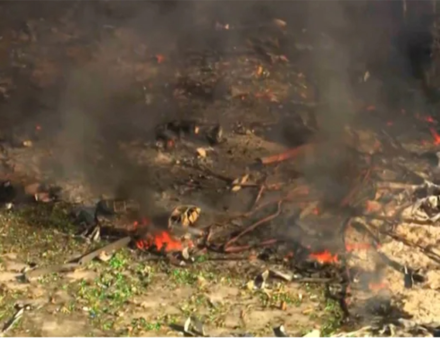 НЕШВИЛ, 10. ОКТОБРА /СРНА/ - Више људи је погинуло, а неколико других се води као нестало након експлозије у Тенесију у војној компанији за експлозиве, јавили су Си-Ен-Ен и други медији, позивајући се на локалне званичнике.