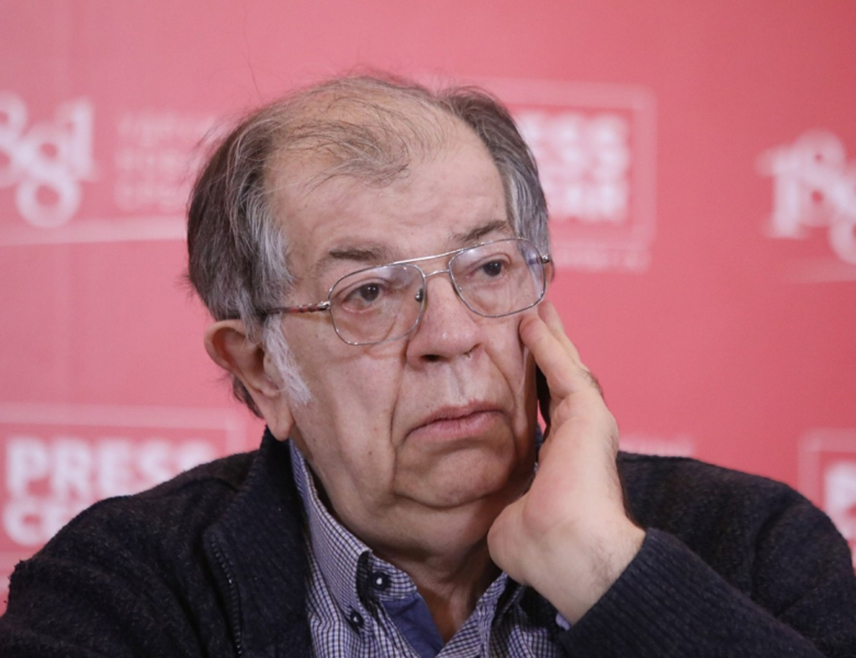 БЕОГРАД, 11. ОКТОБРА /СРНА/ - Утицај предсједника Републике Српске Милорада Додика не зависи од функције на којој се он налази, него функција зависи од њега био он премијер, предсједник Републике, члан Предсједништва БиХ или ништа од тога, поручио је професор Ненад Кецмановић.