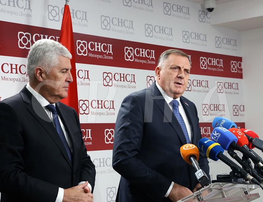 BANJA LUKA, OCTOBER 13 /SRNA/ - SNSD president Milorad Dodik said that BiH needs to be organized as a country with three entities, that is, two within the Federation of BiH, and that the election law needs to be changed so that no constituent people can be outvoted.