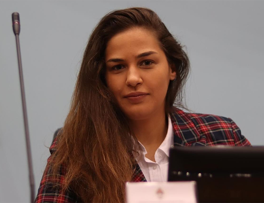 БАЊАЛУКА, 14. ОКТОБРА /СРНА/ - Потпредсједник Народне скупштине Републике Српске Ања Љубојевић изјавила је Срни да данас неће бити одржан скупштински Колегијум о термину посебне сједнице и истакла да ће посланици и јавност о свему бити обавијештени на вријеме.