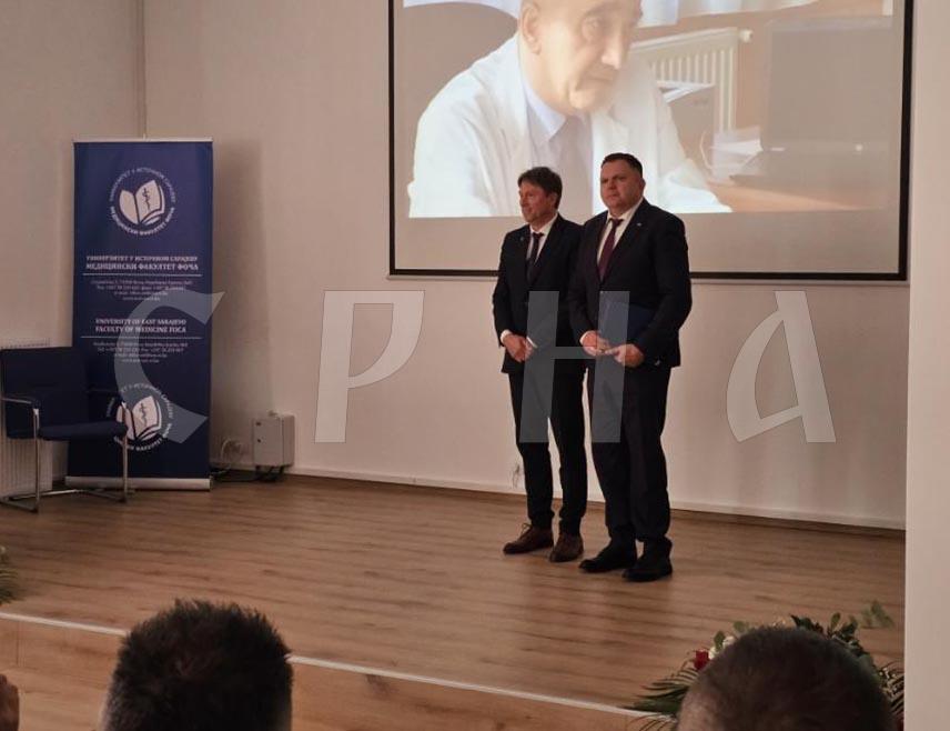 FOČA, OCTOBER 14 /SRNA/ – The Minister of Internal Affairs of Republika Srpska, Željko Budimir, has stated today in Foča that the Medical Faculty in this town is one of the higher education institutions he is most proud of and serves as an example for the entire higher education system in Srpska.