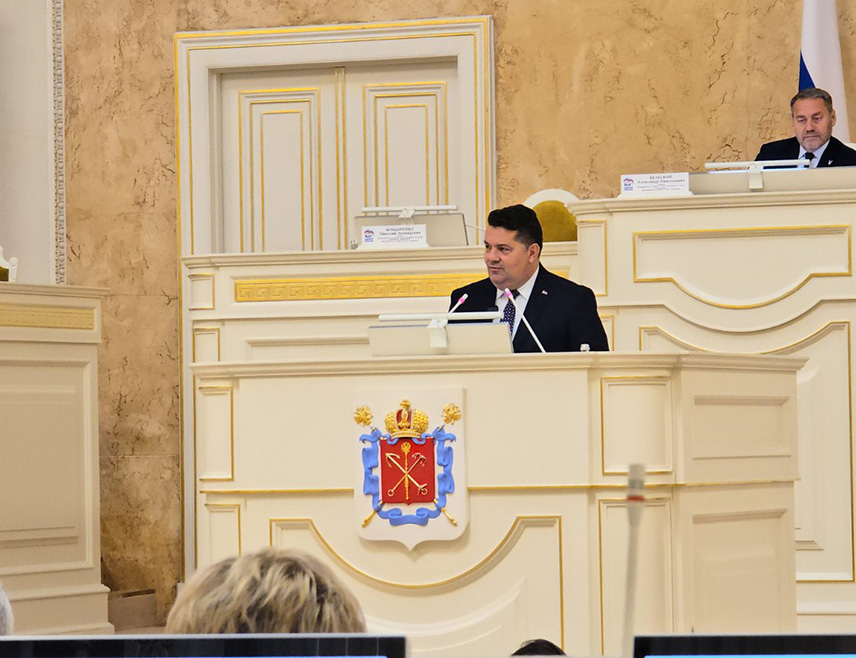 BANJA LUKA, OCTOBER 15 /SRNA/ – The Speaker of the National Assembly of Republika Srpska, Nenad Stevandić, has said in St. Petersburg that ideas for which humanity paid a heavy price in the 20th century are now being presented as acceptable politics, but that the Serbian and Russian peoples, who made enormous sacrifices in the fight against Nazism, know best that such an ideology has no right to return.