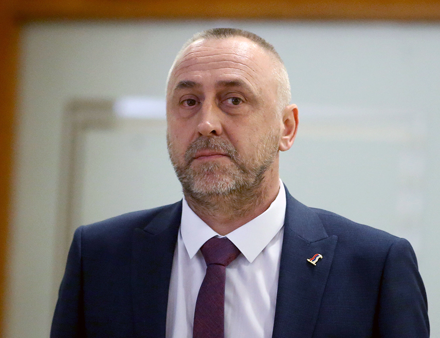 БАЊАЛУКА, 17.ОКТОБРА /СРНА/ - Министар рада и борачко-инвалидске заштите Данијел Егић присуствоваће сједници Економско-социјалног савјета Републике Српске у понедјељак, 20. октобра, у Бањалици.