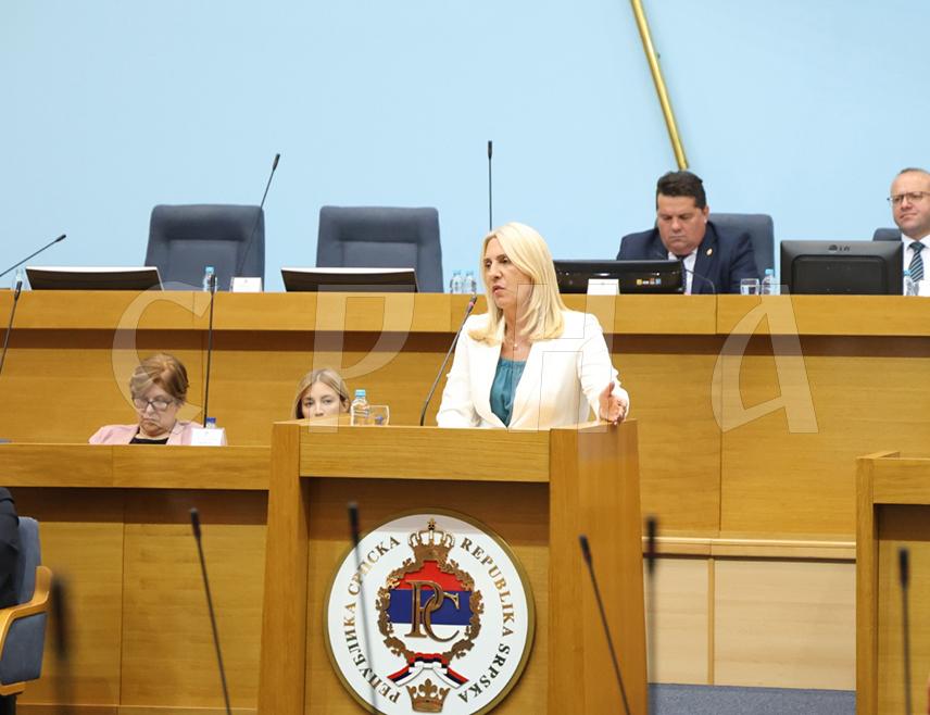 BANJA LUKA, OCTOBER 18 /SRNA/ - The Serb member of the BiH Presidency  Željka Cvijanović  said at the special session of the National Assembly of Republika Srpska dedicated to the appointment of an acting president that both Sarajevo and the opposition would rejoice if she were to leave her position in Sarajevo.