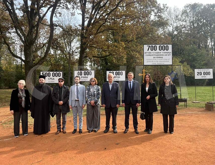 DONJA GRADINA, OCTOBER 21 /SRNA/ – Israeli writer Iddo Netanyahu stated during his visit to the Donja Gradina Memorial Zone, the largest execution site in the Ustasha-run Jasenovac concentration camp system, that it is very important for people to visit this place and make sure that such crimes never happen again.