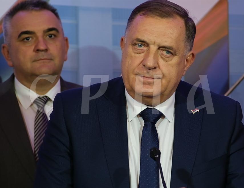 БАЊАЛУКА, 24. ОКТОБРА /СРНА/ - Предсједник Милорад Додик изјавио је да је поносан што је био један од посланика првог сазива Народне скупштине Републике Српске који је ишао у сусрет времену и није дозволио да српски народ још једном доживи судбину Јасеновца и јама широм НДХ, да лаковјерно потпадне под муслиманску концепцију уништења.