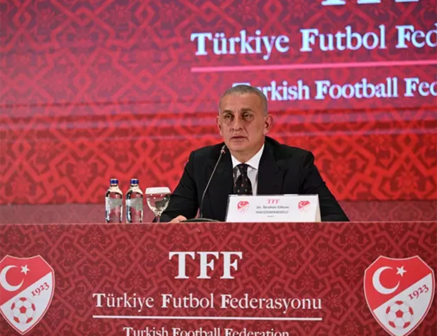 ИСТАНБУЛ, 27. ОКТОБРА /СРНА/ - Фудбалски савез Турске /ФСТ/ покренуће дисциплински поступак против судија за које је доказано да су се кладили на фудбалске утакмице и да стотине њих посједују налоге за клађење, изјавио је предсједник ФСТ-а Ибрахим Хачиосманоглу.