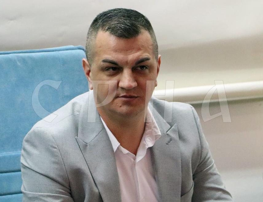 TРЕБИЊЕ, 27. ОКТОБРА /СРНА/ - "Хидроелектране на Tребишњици" су у овој години до сада произвеле 645 гигаватчасова електричне енергије, што је 13 гигаватчасова више него што је предвиђено кумулативним планом, изјавио је Срни извршни директор за управљање системом у овом предузећу Милан Митровић.