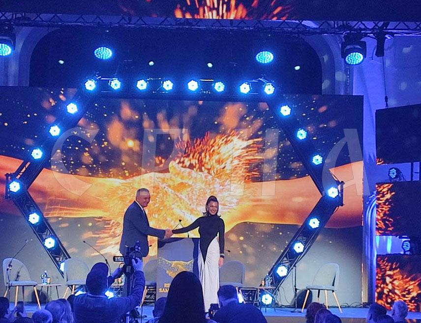 БАЊАЛУКА, 28. ОКТОБРА /СРНА/ - Отварањем Регионалног самита трговине Бањалука и Република Српска постале су центар трговине, рекла је директор Самита Драгана Божић.