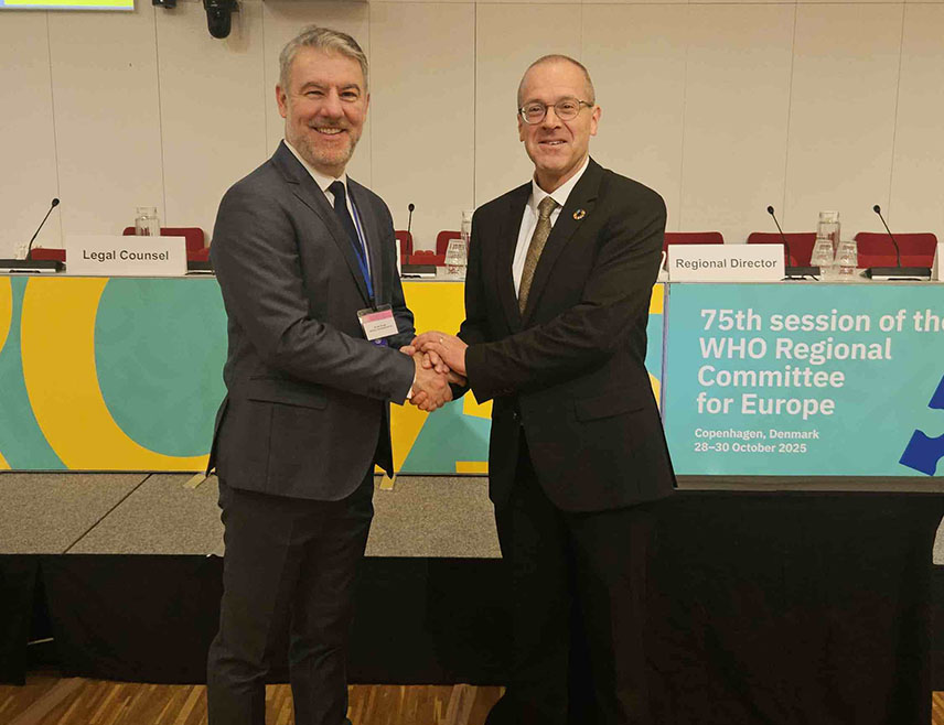 БАЊАЛУКА, 28. ОКТОБРА /СРНА/ - Министар здравља и социјалне заштите Републике Српске Ален Шеранић учествује у Копенхагену на тродневној сједници Регионалног комитета Свјетске здравствене организација /СЗО/ за Европу, те је овом приликом захвалио за похвале упућене здравственим професионалцима Српске.