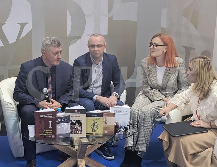 БЕОГРАД, 28. ОКTОБРА /СРНА/ - Институт историјских наука Универзитета у Источном Сарајеву данас је на штанду Републике Српске на Међународном сајму књига у Београду представио својих шест издања.