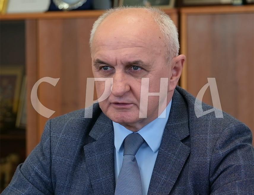 БАЊАЛУКА, 29. ОКТОБРА /СРНА/ - Министар енергетике и рударства Републике Српске Петар Ђокић истакао је да укидање америчких санкција руководству Српске представља сигнал да се дијалог и разумијевање враћају у међународне односе.