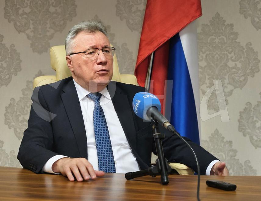 SARAJEVO, OCTOBER 31 /SRNA/ – The Ambassador of the Russian Federation to BiH Igor Kalabukhov told SRNA that the crisis of legitimacy surrounding the High Representative is spreading like a virus to the work of BiH institutions, emphasizing that the Court of BiH and the Central Election Commission /CEC/ have discredited themselves through their decisions regarding President Milorad Dodik, as they acted on the basis of moves made by the illegitimate Christian Schmidt.