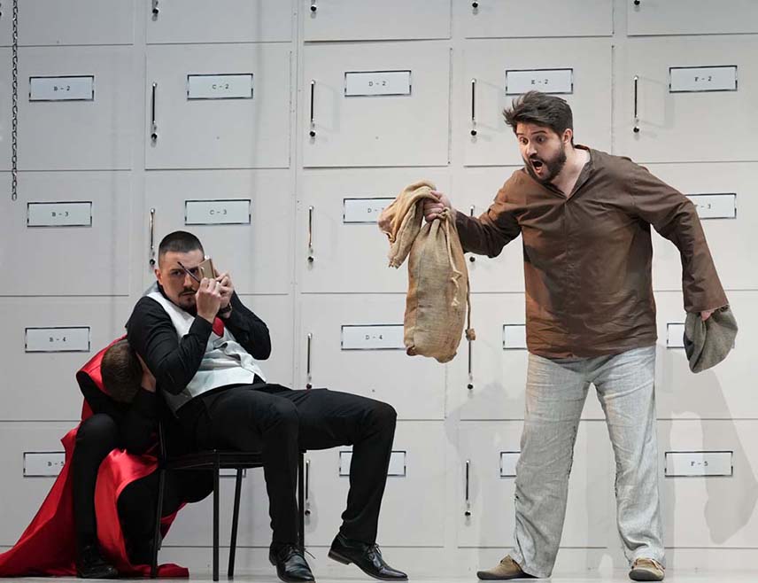 БАЊАЛУКА, 2. НОВЕМБРА /СРНА/ - Премијера прве националне опере "Јазавац пред судом", композитора Владе С. Милошевића, биће изведена сутра у Народном позоришту Републике Српске.