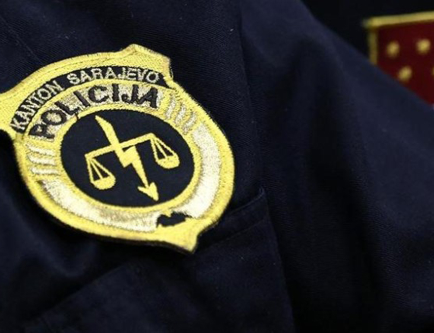 САРАЈЕВО, 2. НОВЕМБРА /СРНА/ - На подручју Федерације БиХ /ФБиХ/ у протекле три године било је девет пријава које се односе на нападе на имовину чији су власници српске националности и Српска православна црква, показују подаци четири кантонална МУП-а који су одговорили на упит Срне.
