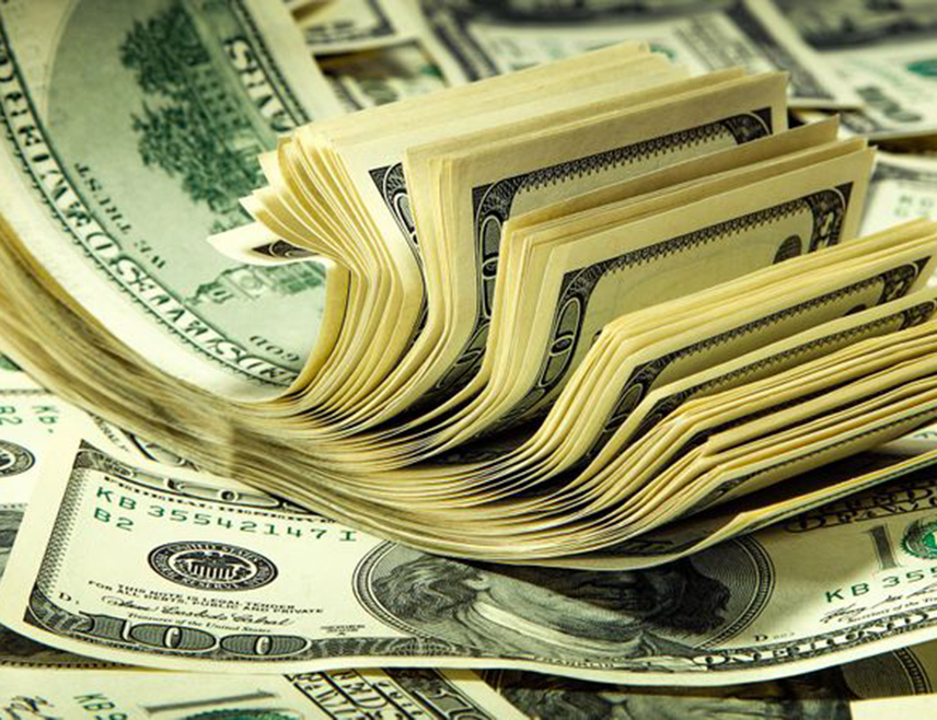 РИМ, 3. НОВЕМБРА /СРНА/ - Италија и Француска се, заједно са Белгијом, противе идеји да се Кијеву прослиједи зарада од замрзнутих руских средстава у оквиру зајма за обнову Украјине, пише италијански лист "Коријере дела сера".