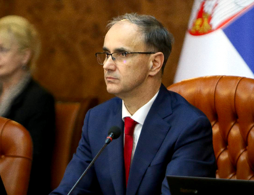 БЕОГРАД, 3. НОВЕМБРА /СРНА/ - Предсједник Владе Србије Ђуро Мацут изјавио је да је поносан што је данас званично почела нова академска година на свим високошколским установама у Србији.