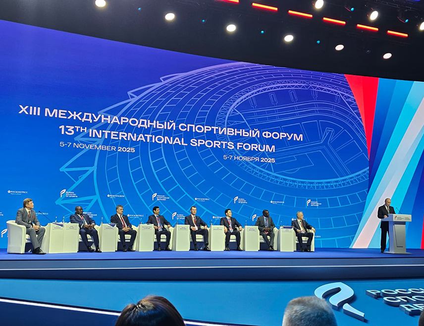 БЕОГРАД, 6. НОВЕМБРА /СРНА/ - Србија је данас представљена на међународном спортском форуму "Русија - спортска држава", који је у Самари свечано отворио предсједник Руске Федерације Владимир Путин.