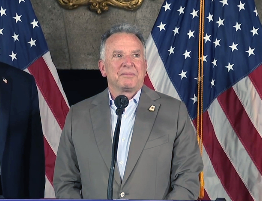 МАЈАМИ, 6. НОВЕМБРА /СРНА/ - Специјални изасланик САД Стив Виткоф рекао је да је постигнут одређени напредак у рјешавању руско-украјинског сукоба.