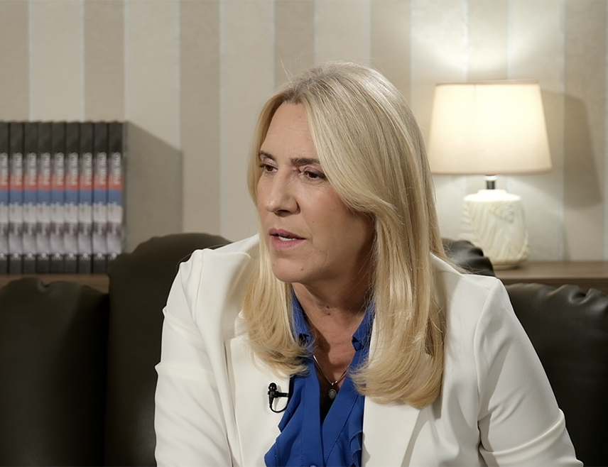 БАЊАЛУКА, 7. НОВЕМБРА /СРНА/ - Потпредсједник СНСД-а Жељка Цвијановић изјавила је Срни да је радује што ће наредне године расти плате и пензије у Републици Српској, као и предвиђени инвестициони циклус у Српској.