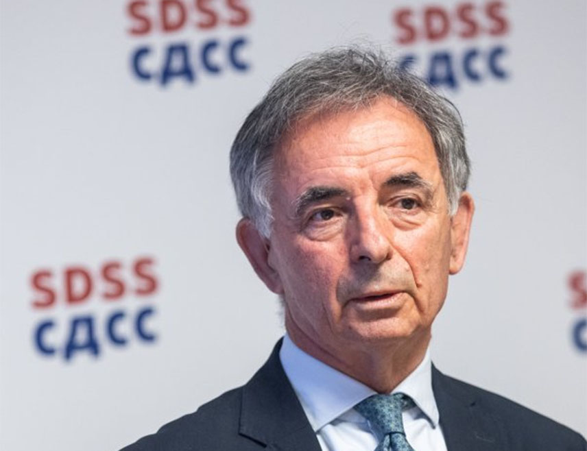 ВУКОВАР, 9. НОВЕМБРА /СРНА/ - Милораду Пуповцу потврђен је још један мандат на мјесту предсједника Главног одбора Самосталне демократске српске странке /СДСС/ и лидера ове партије, одлучено је данас на страначкој Изборној скупштини у Вуковару.