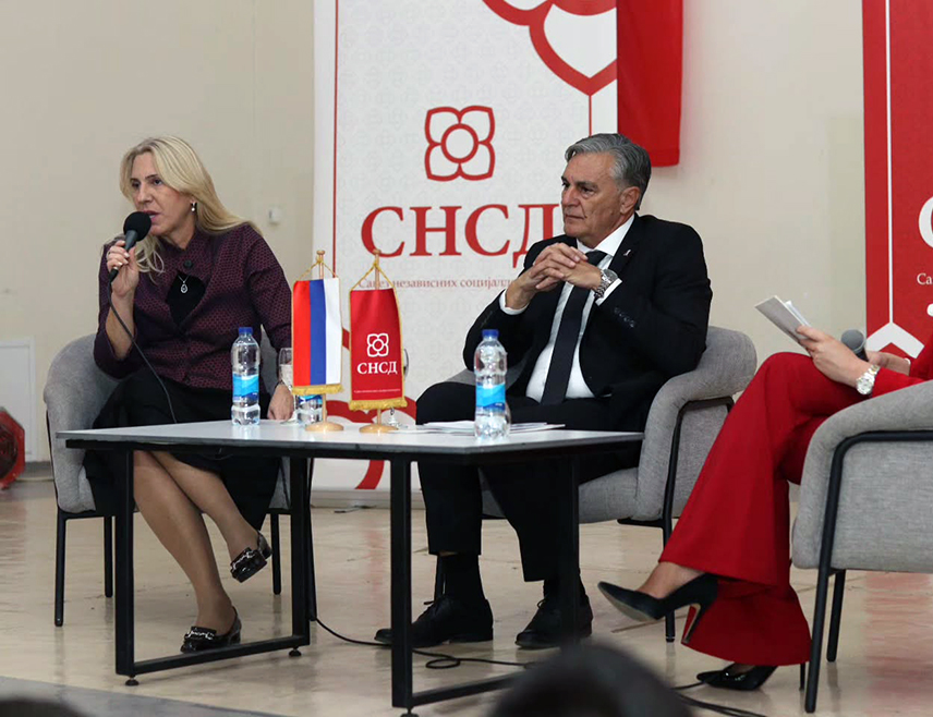 КОТОР ВАРОШ, 12. НОВЕМБРА /СРНА/ - Потпредсједник СНСД-а Жељка Цвијановић поручила је да будућност Републике Српске мора да остане у сигурним рукама и да ће избором Синише Карана за предсједника Републике Српске побиједити Српска.