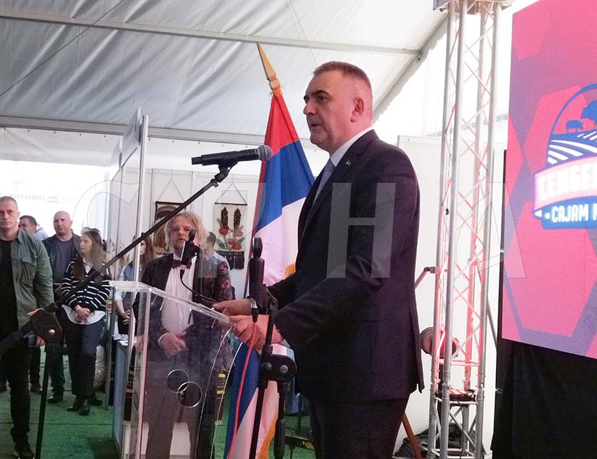 BIJELJINA, NOVEMBER 14 /SRNA/ - The Prime Minister of Republika Srpska, Savo Minić, officially opened the Semberija Meat Fair in Bijeljina, emphasizing that Republika Srpska has all the prerequisites to provide food from its own sources, which enables it to become stronger and better in every respect.