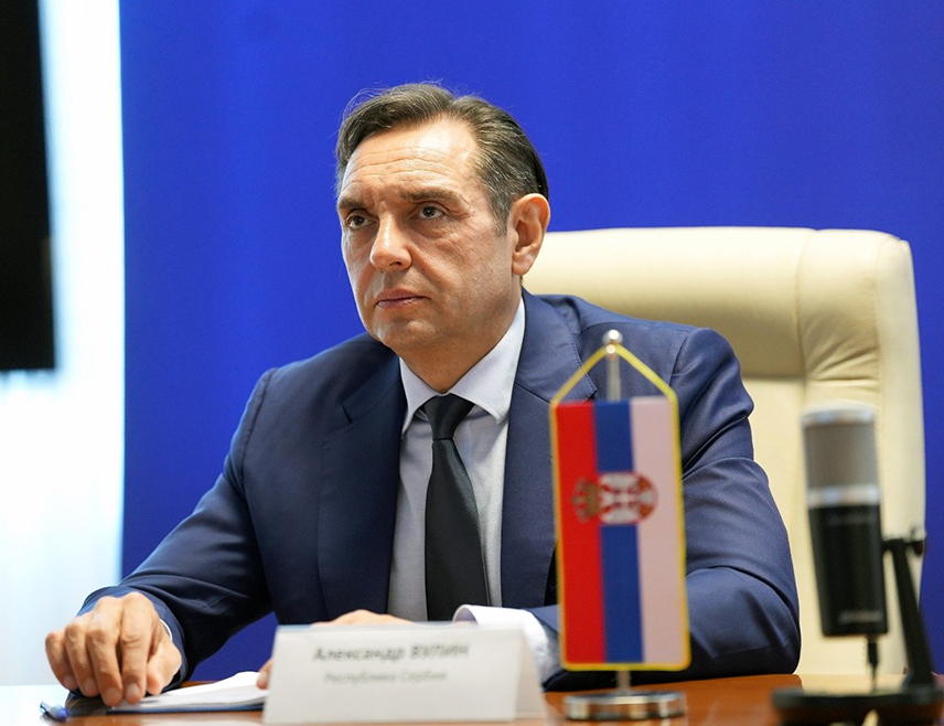 БЕОГРАД, 17. НОВЕМБРА /СРНА/ - Лидер Покрета социјалиста Александар Вулин изјавио је данас у Београду да је Дејтонски мировни споразум потврдио уставни положај и међународни легитимитет Републике Српске и представља кључни документ.