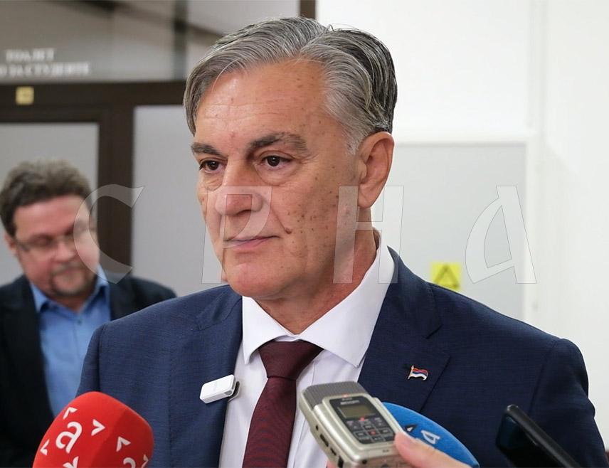 BANJA LUKA, NOVEMBER 19 /SRNA/ – Minister for Scientific and Technological Development and Higher Education of Republika Srpska Siniša Karan stated that BiH was created by the merger of its two entities, not by the Dayton Agreement and its Annex Four.