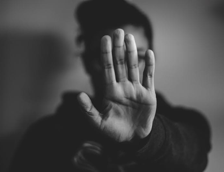 БАЊАЛУКА, 24. НОВЕМБРА /СРНА/ - У Републици Српској сутра почиње кампања "16 дана активизма против насиља над женама", чија је основна порука да је насиље неприхватљив облик друштвеног понашања, а да институције имају нулту толеранцију према њему, рекла је Срни министар породице, омладине и спорта Селма Чабрић.