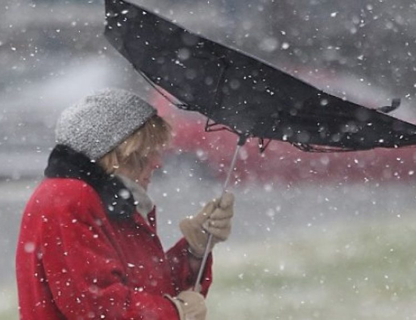 САРАЈЕВО, 24. НОВЕМБРА /СРНА/ - Наранџасто упозорење издато је за данас за подручје Херцеговине и Крајине због најављених обилних падавина - и више од 100 литара кише по метру квадратном, а за подручје цијеле БиХ због појачаног вјетра, објавио је Метеоаларм.