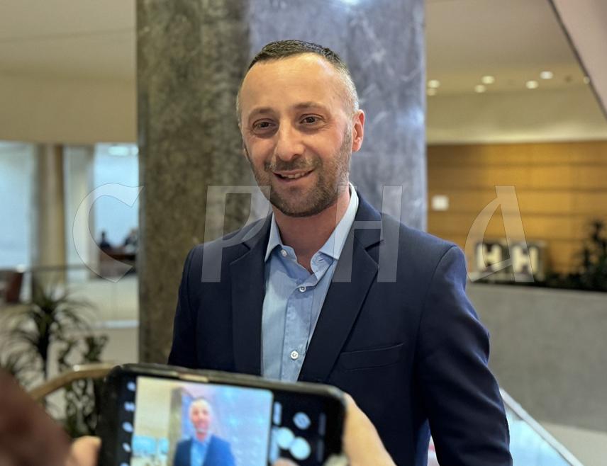 ISTOČNO SARAJEVO, NOVEMBER 24 /SRNA/ – SNSD Member of the House of Representatives of the Parliamentary Assembly of BiH, Milorad Kojić, has stated for  SRNA today that the election of Siniša Karan as the President of Republika Srpska represents a strong no to the so-called High Representative Christian Schmidt, Bosniaks, and the unconstitutional BiH Court.