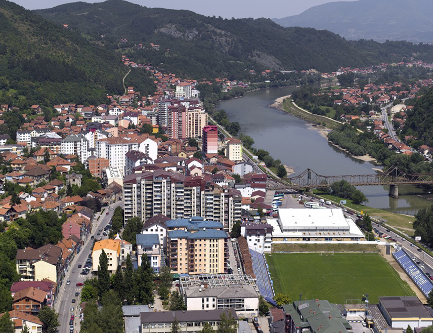 Посмарајући бројке и утицај опозиционих странака, не може се говорити о изборним преварама у Зворнику, јер је очигледно да се у овом граду народ одавно опредијелио за политику која му улива сигурност