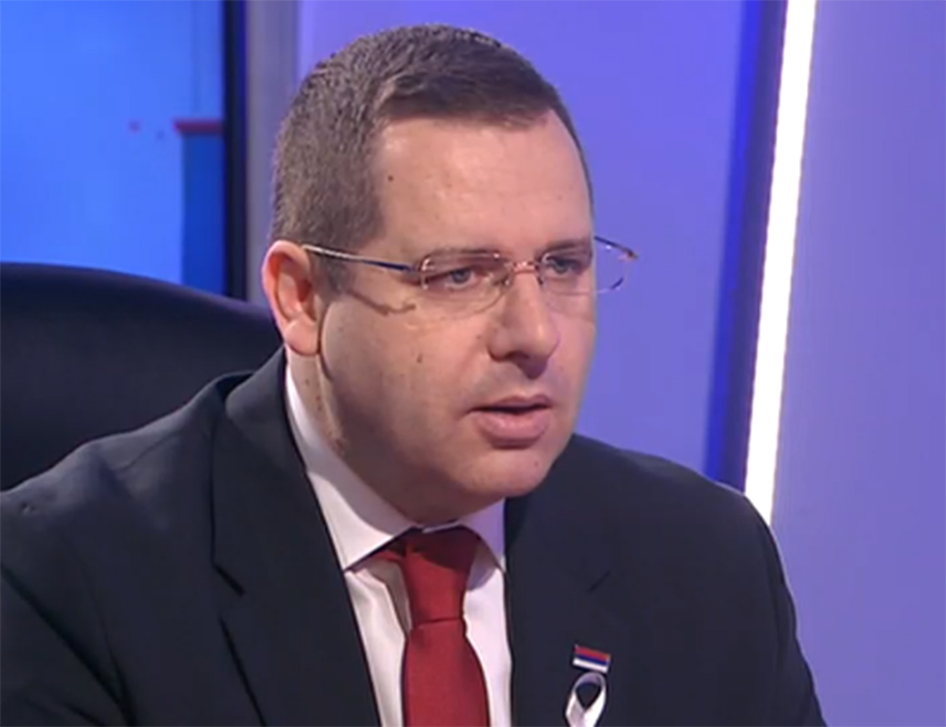 БАЊАЛУКА, 26. НОВЕМБРА /СРНА/ - СНСД треба дати главног преговарача са ЕУ, као највећа странка из Републике Српске, а најбољи избор за то је Ана Тришић Бабић, рекао је портпарол СНСД-а Радован Ковачевић.