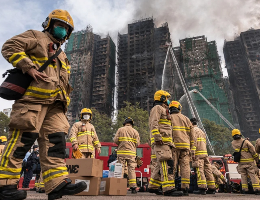 ПЕКИНГ, 29. НОВЕМБРА /СРНА-Ројтерс/ - Кина покреће инспекције противпожарне безбједности у високим зградама широм земље, након што је у пожару у стамбеним кулама у Хонг Конгу погинуло најмање 128 људи, саопштило је Министарство за ванредне ситуације.