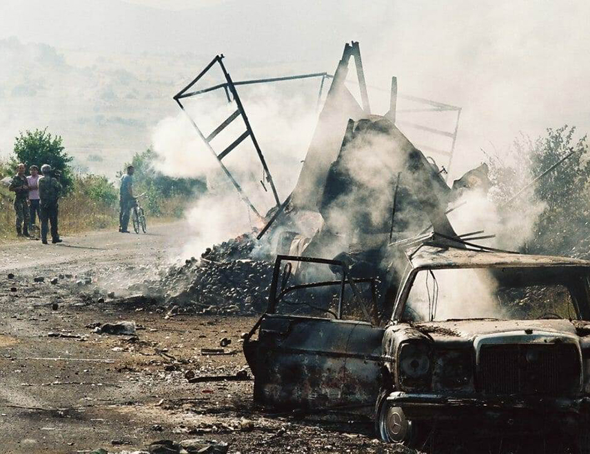 БЕОГРАД, 1. ДЕЦЕМБРА /СРНА/ - У наставку суђења хрватским пилотима за гранатирање колоне српских избјеглица на Петровачкој цести у Сводни код Приједора, данас је у Посебном одељењу за ратне злочине Вишег суда у Београду свједочило двоје свједока оптужбе.