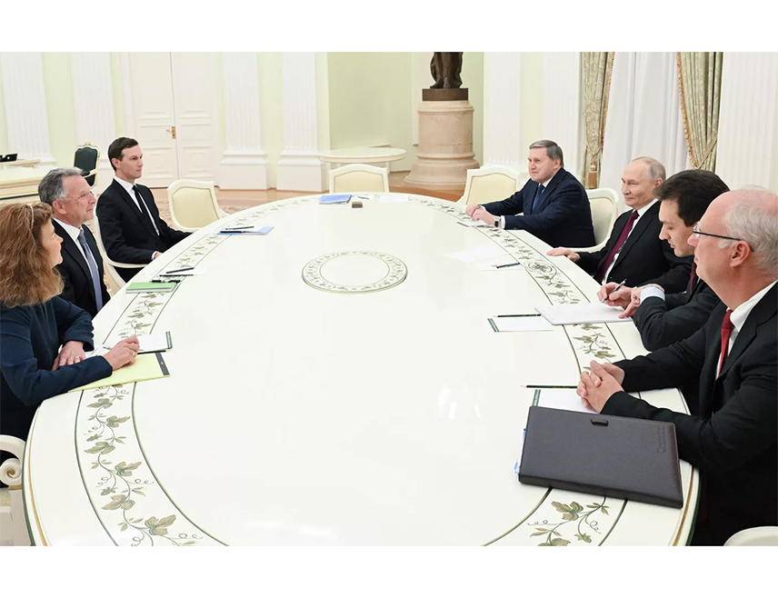 МОСКВА, 2. ДЕЦЕМБРА /СРНА/ - Руски предсједник Владимир Путин примио је у Кремљу специјалног изасланика САД Стивена Виткофа ради разговора о заустављању рата у Украјини, јавио је дописник РИА "Новости".