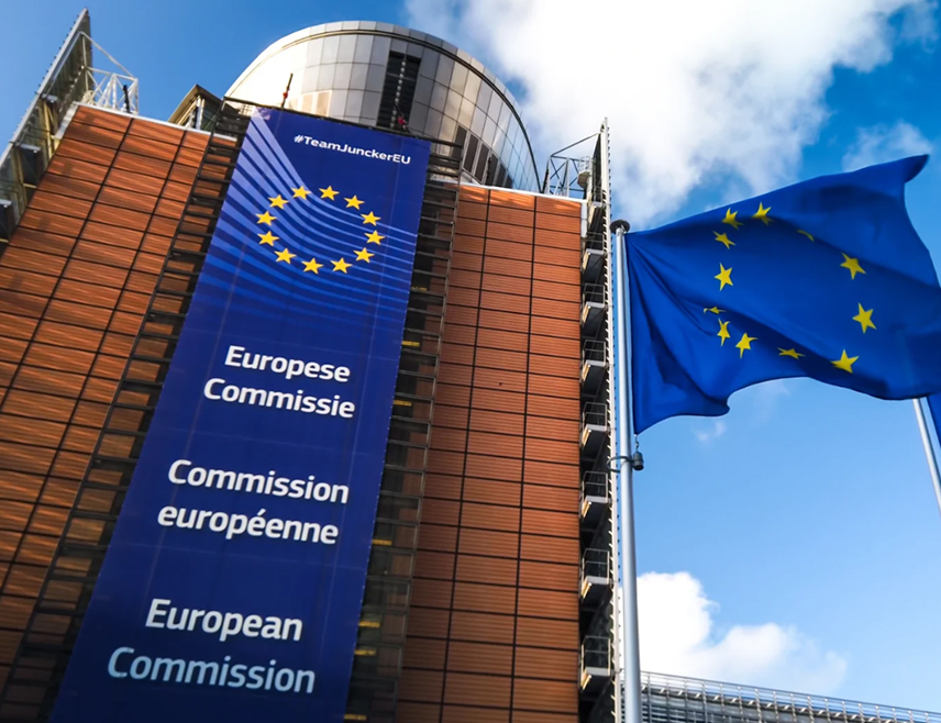 САРАЈЕВО, 4. ДЕЦЕМБРА /СРНА/ - Европска комисија позитивно је оцијенила Реформску агенду БиХ, што је кључни корак за добијање 976,6 милиона евра из оквира Инструмента ЕУ за реформе и раст, а исплата средстава биће условљена спровођењем Агенде.