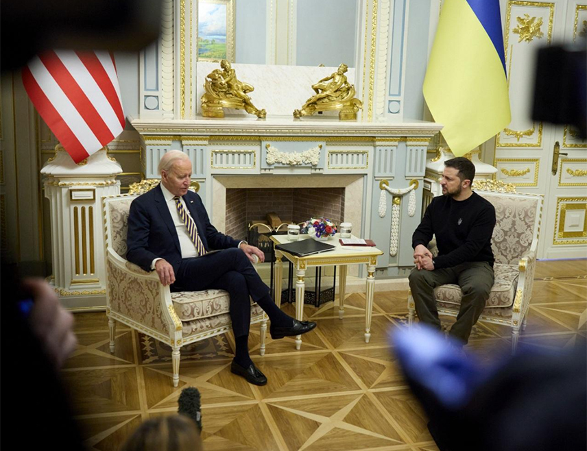 ВАШИНГТОН, 7. ДЕЦЕМБРА /СРНА/ - Амерички министар рата Пит Хегсет изјавио је да је бивши предсједник САД Џозеф Бајден био више забринут за границе Украјине него за сопствену земљу.