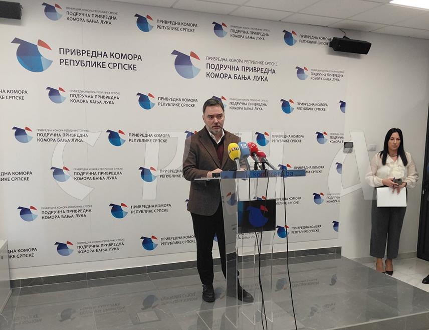 БАЊАЛУКА, 10. ДЕЦЕМБРА /СРНА/ - Министар спољне трговине и економских односа у Савјету министара Сташа Кошарац изјавио је да је Република Српска организована и стабилна држава која има визију развоја, што потврђују и страна улагања у бројним локалним заједницама у Српској.