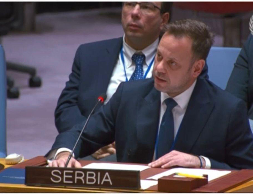 БЕОГРАД, 11. ДЕЦЕМБРА /СРНА/ - Србија још једном тражи да Савјет безбједности УН донесе одлуку да хашки осуђеници казну издржавају у земљи чији су држављани, а под надзором Механизма или другог тијела које Савјет овластио, рекао је помоћник министра правде Србије Бранислав Стојановић.